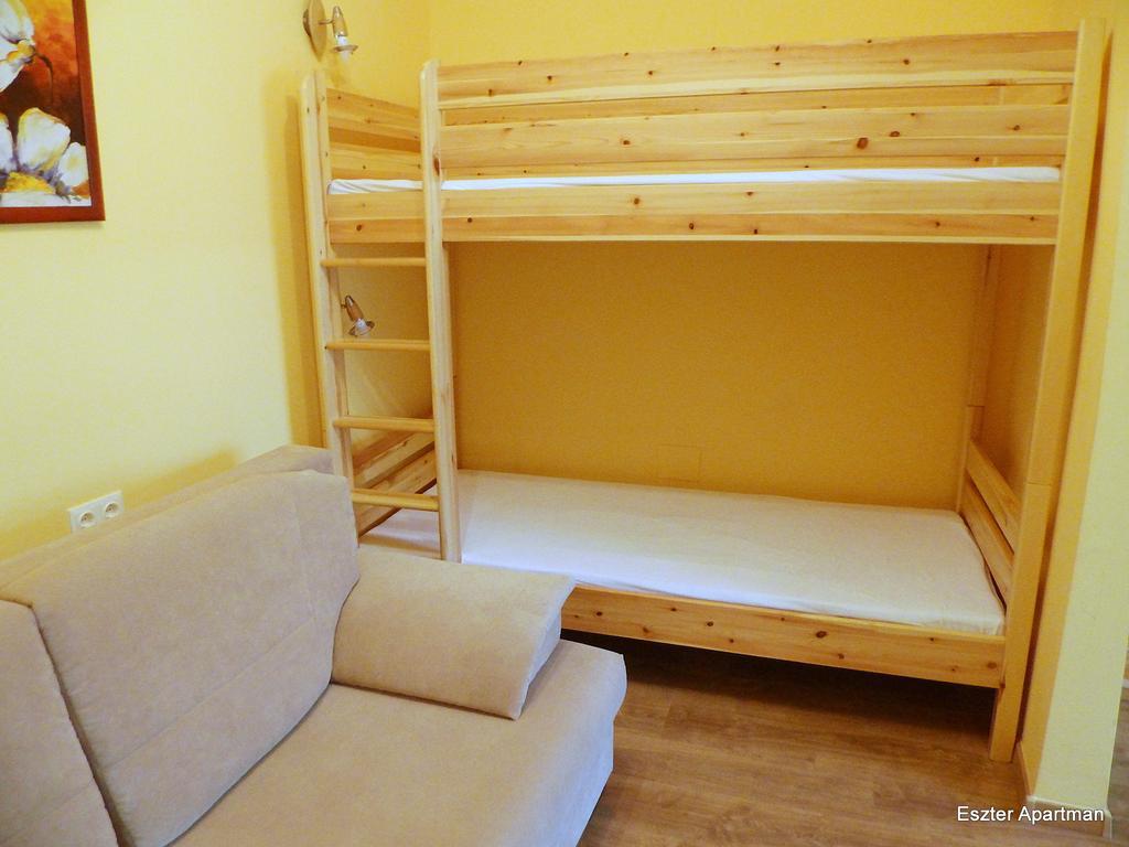 Eszter Apartman Бекешчаба Екстер'єр фото